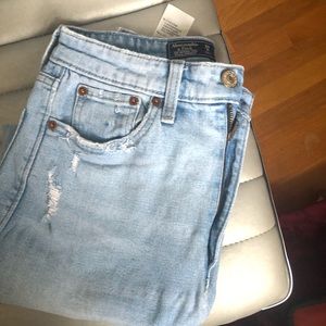 Abercrombie mom jean